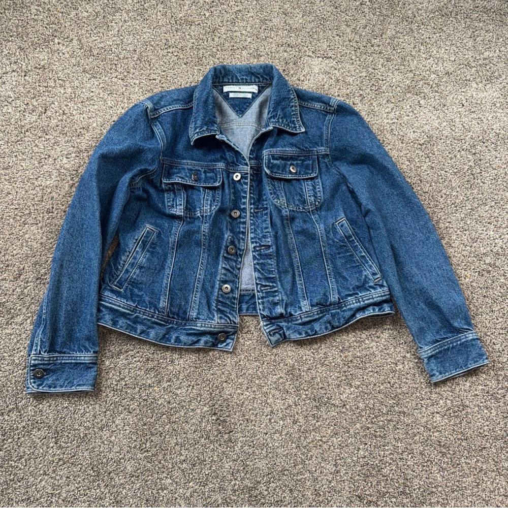Tommy Hilfiger Classic Jean Jacket With Embroidered Rose on Back Womens XL
